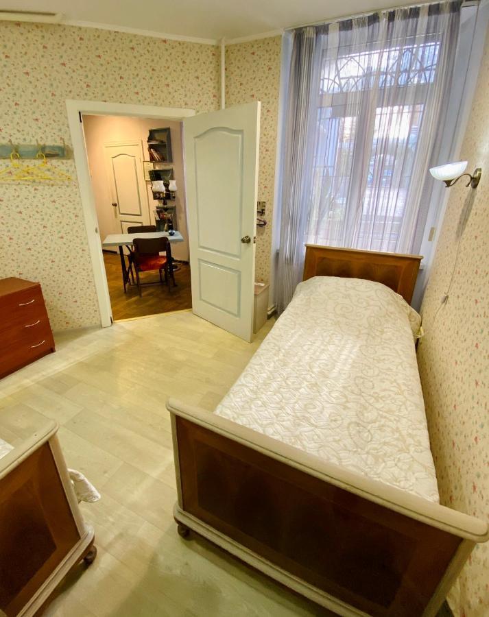 Tapki Hostel Odessa Exterior photo