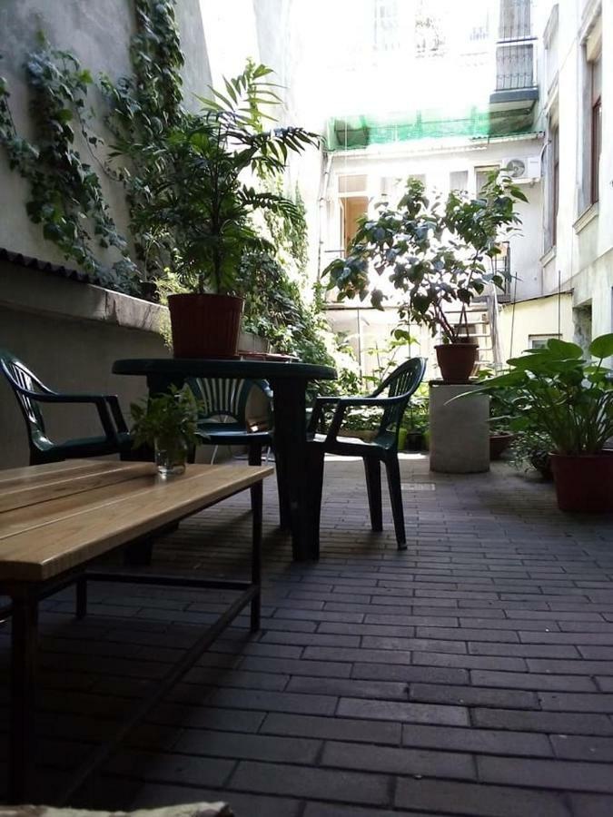 Tapki Hostel Odessa Exterior photo